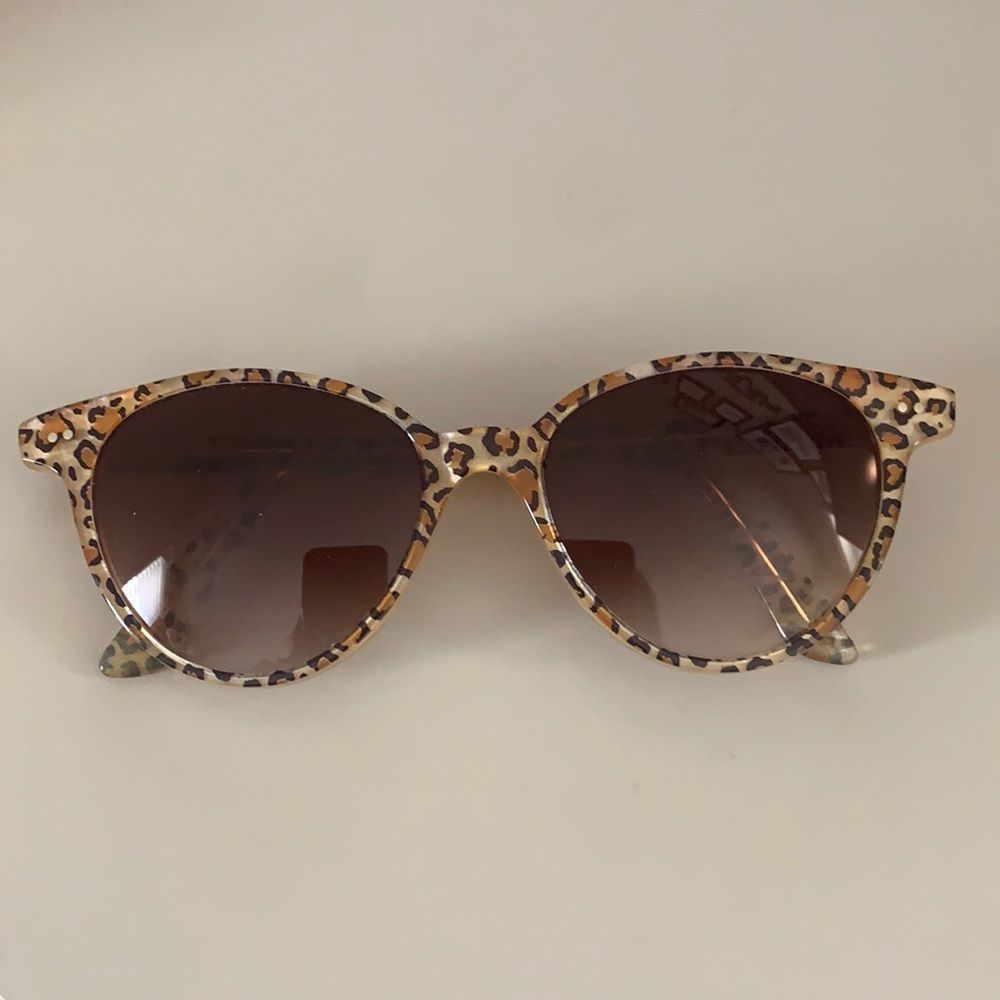 𝅺LAFONT Eyewear - Cheetah print sunglasses 🕶